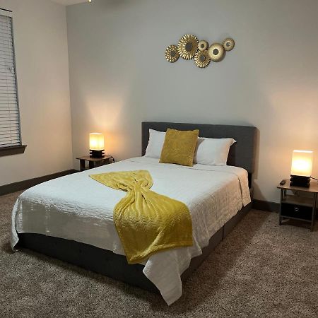 Apartmán Comfy Abode Near Bush Airport Houston Exteriér fotografie