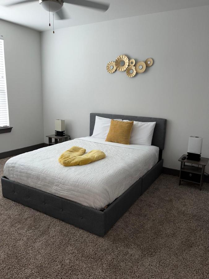Apartmán Comfy Abode Near Bush Airport Houston Exteriér fotografie