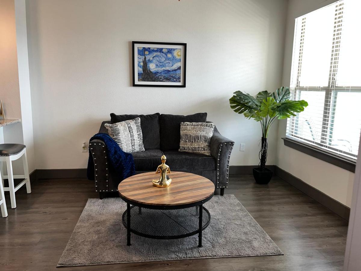 Apartmán Comfy Abode Near Bush Airport Houston Exteriér fotografie